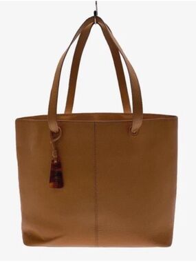 CHANEL Tan Leather Tote with Tortoiseshell Charm